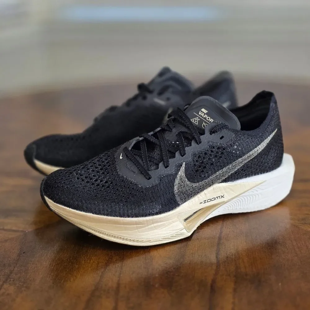 Nike ZoomX Vaporfly Next% 3 Men’s Size 9 Black Metallic Gold Grain LE DV4129-001